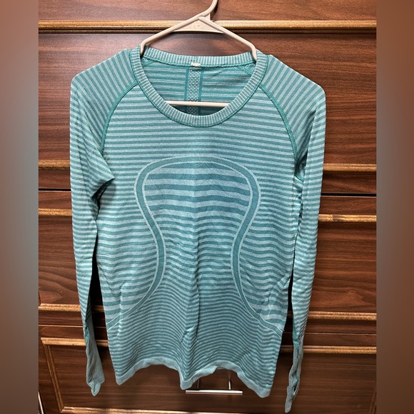 Lululemon Swiftly Tech Long Sleeve Crew Size 10 - Picture 1 of 7